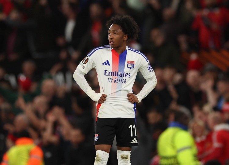 爱游戏aiyouxi首页-马利克-福法纳：我不是在说想离开里昂，但足球世界什么都有可能