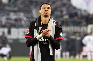 德媒：多家英超俱乐部有意埃基蒂克，法兰克福要价至少9500万欧