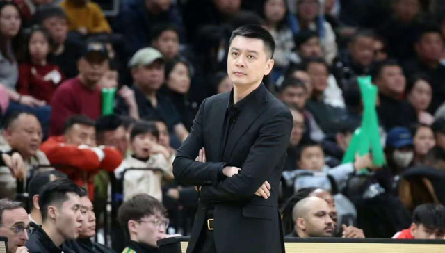 爱游戏数据中心-辽宁男篮VS山东！杨鸣拒绝输球，争议外援回归，央视直播