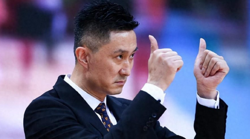 爱游戏官方平台-广东3消息！杜锋被喊下课，徐杰创尴尬纪录，陈老板提前退场